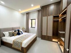 Sixth Avenue (D10), Terrace #621700111